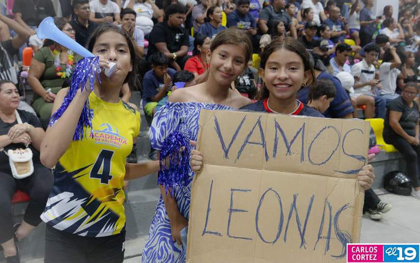 LEONAS-VS-JAGUAR--(13)