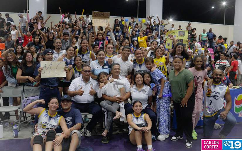 LEONAS-VS-JAGUAR--(18)