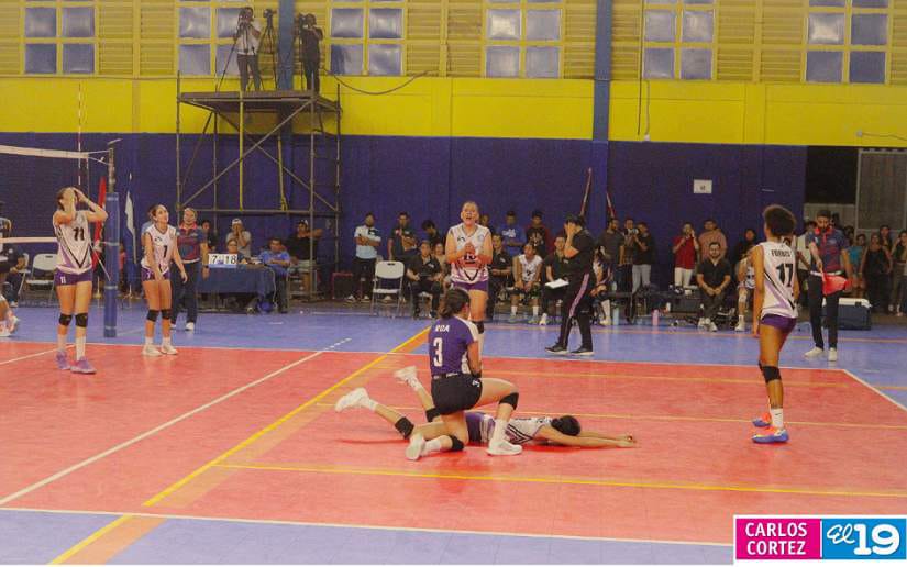 Liga-de-Voleibol-Femenino-de-Primera-Division-(32)