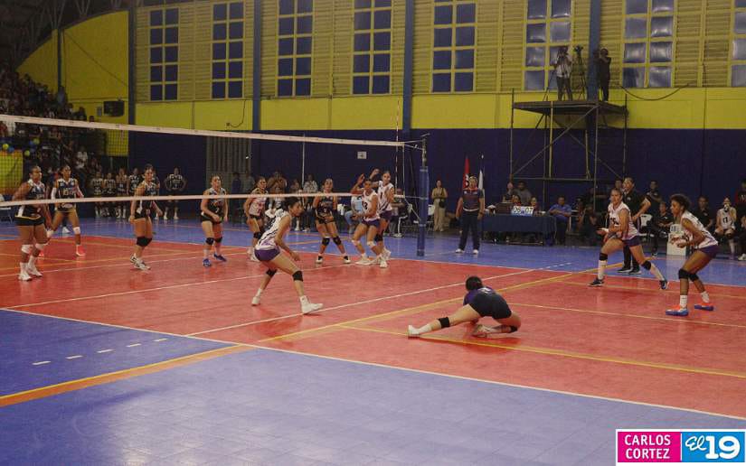 Liga-de-Voleibol-Femenino-de-Primera-Division-(34)