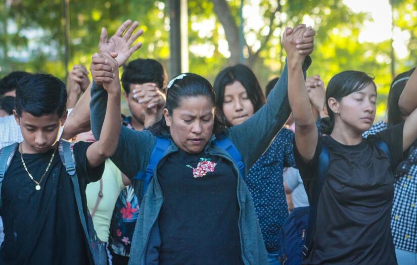 JOVENES-(3)