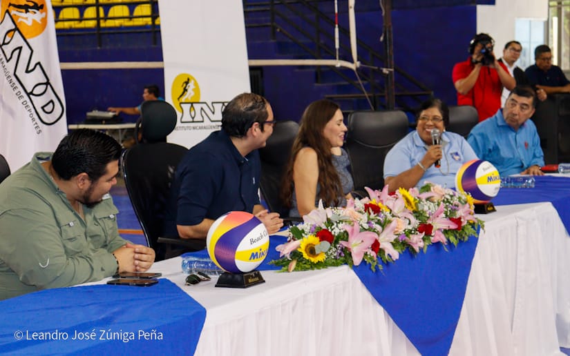 Seleccion-Nacional-de-Voleibol-12