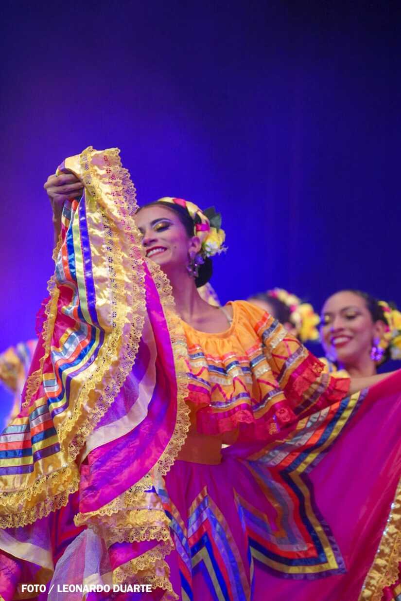 DANZA12