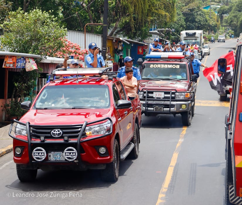 BOMBEROS10
