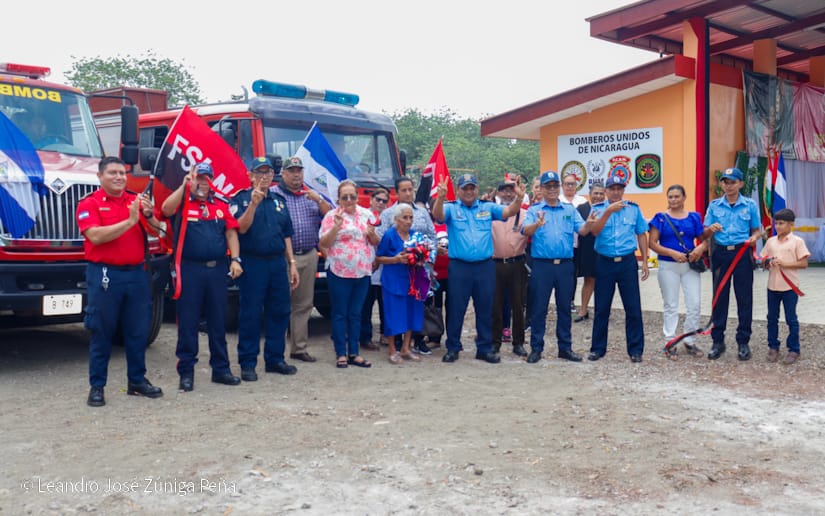 BOMBEROS16
