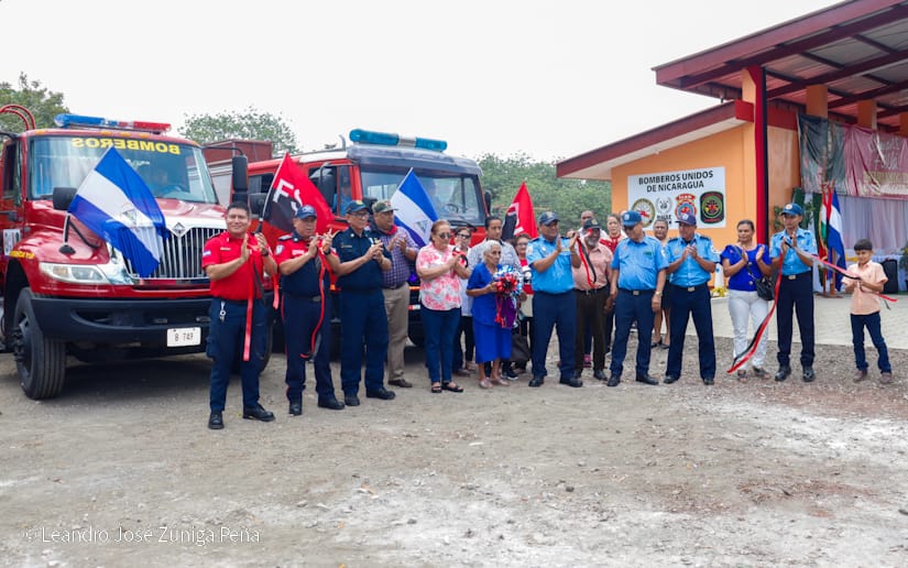 BOMBEROS17