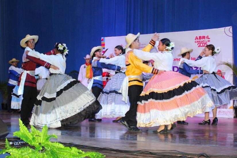 DANZA13