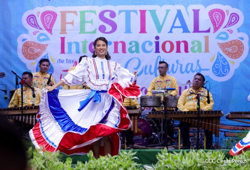 FESTIVAL-41
