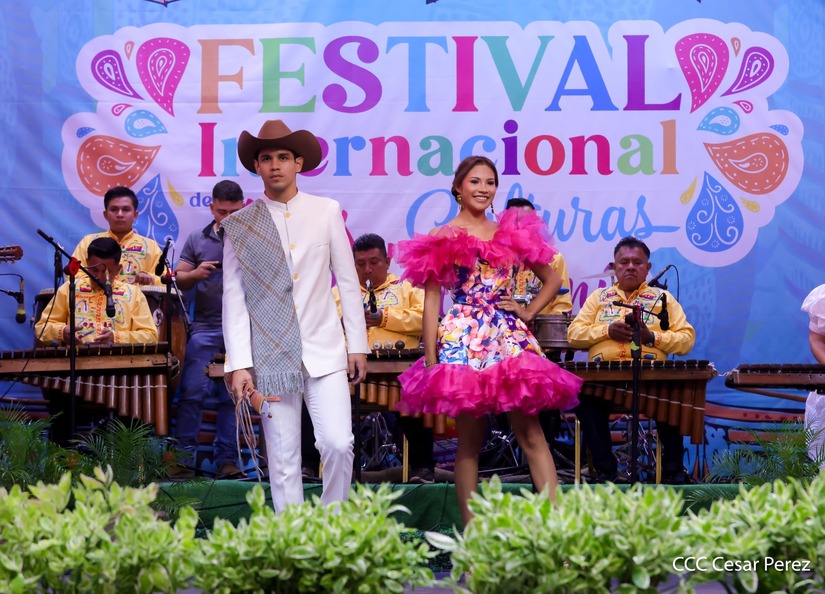 FESTIVAL-51