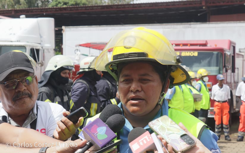 BOMBEROS-1