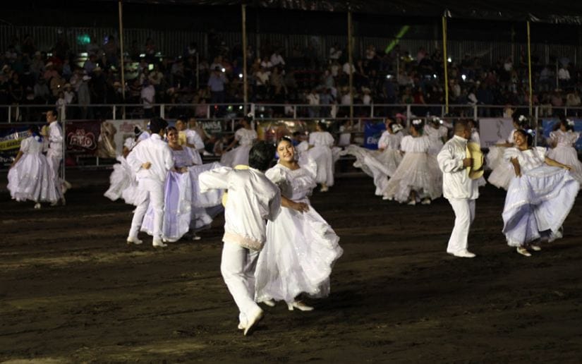 FERIA-(10)