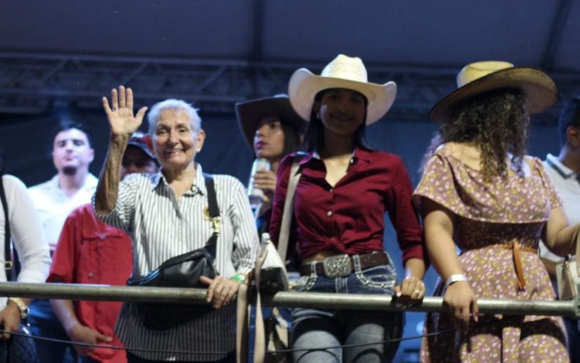 FERIA-(7)