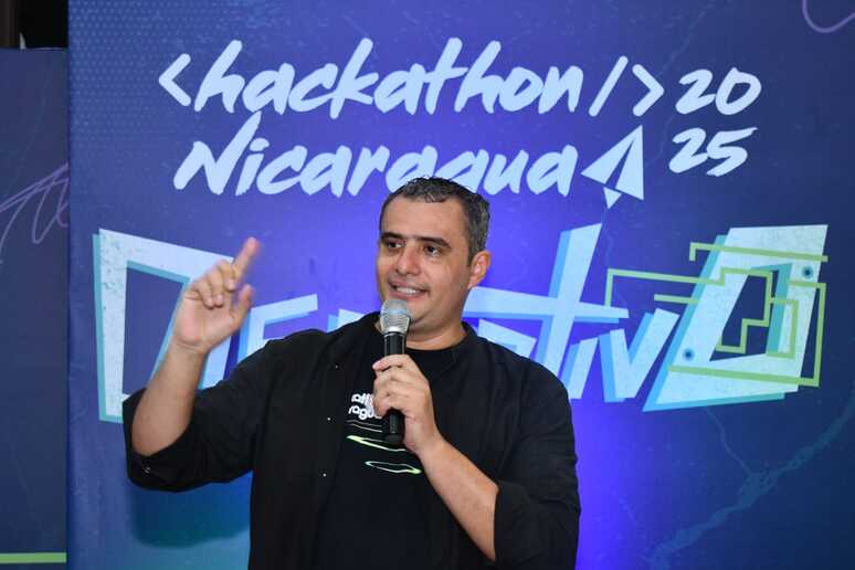 HACKATHON16
