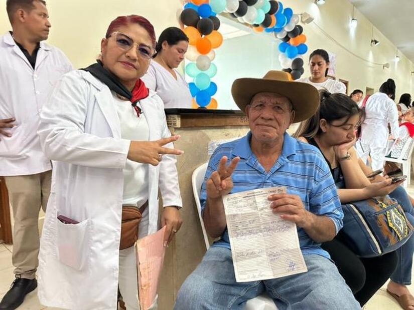 SALUD9