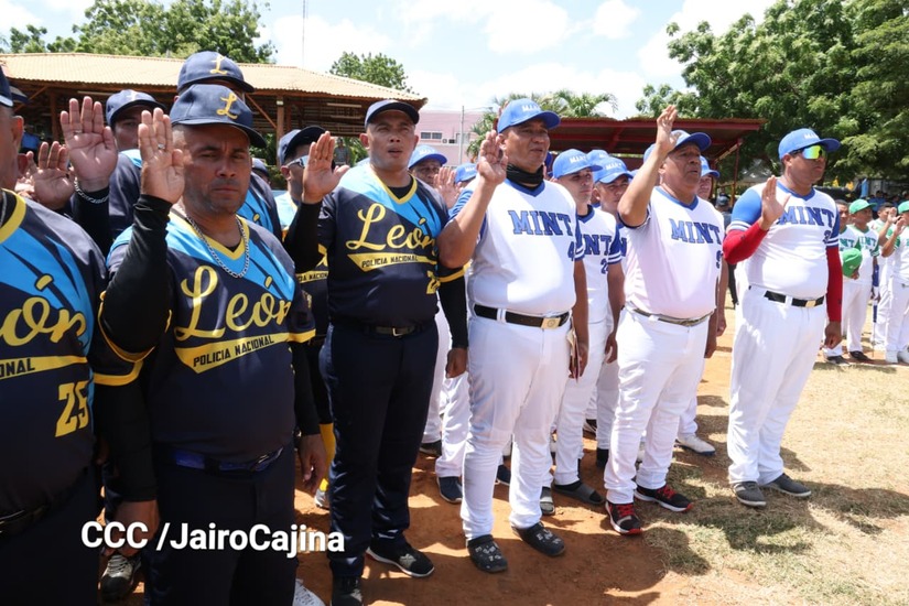 SOFTBOL14