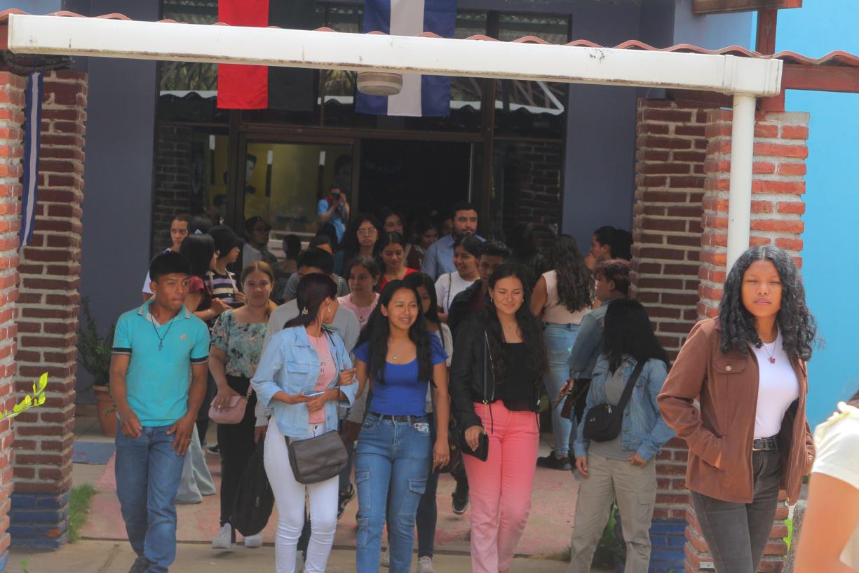 BECAS27