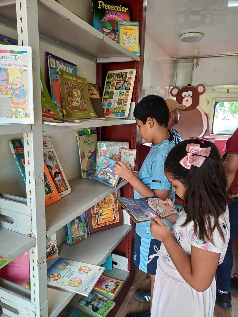 Bibliobus-ICPJ-6