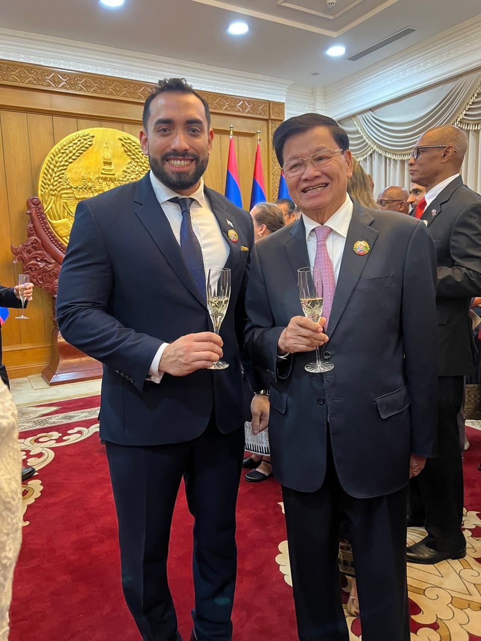 LAOS6
