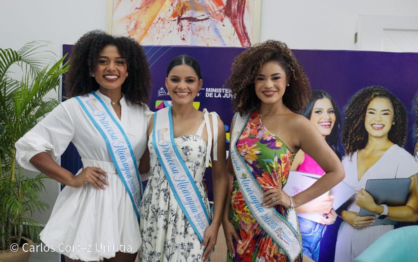 Feria-de-Becas-7