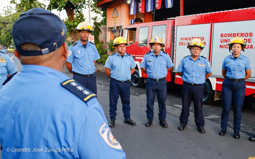 BOMBEROS-(2)
