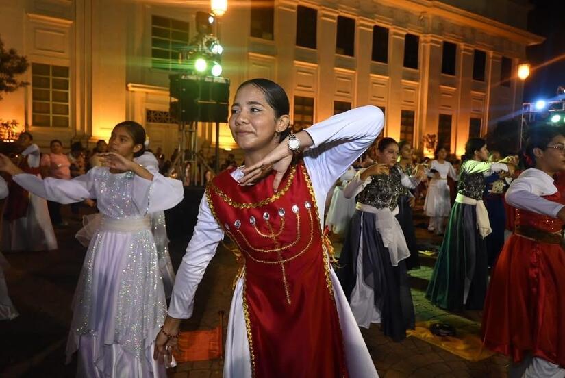 DANZA9