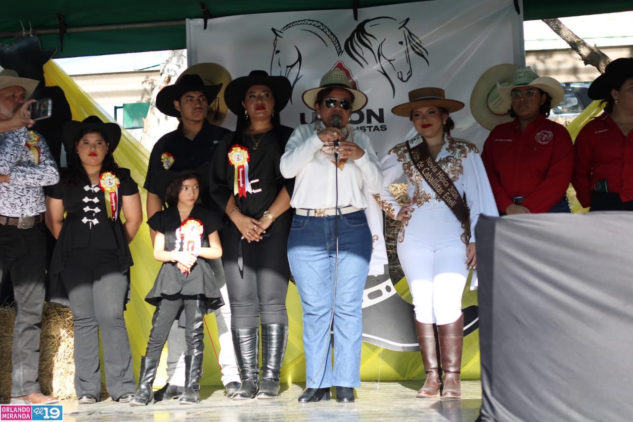 ESTELI-(13)