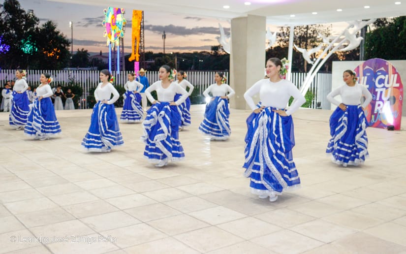 GALA-(14)