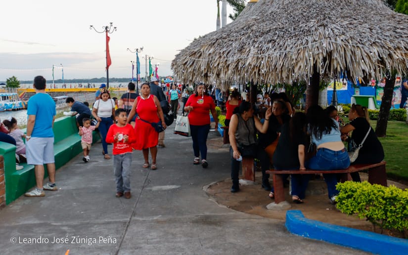 Salvador-Allende--(5)