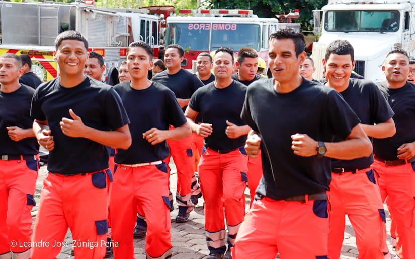BOMBEROS28