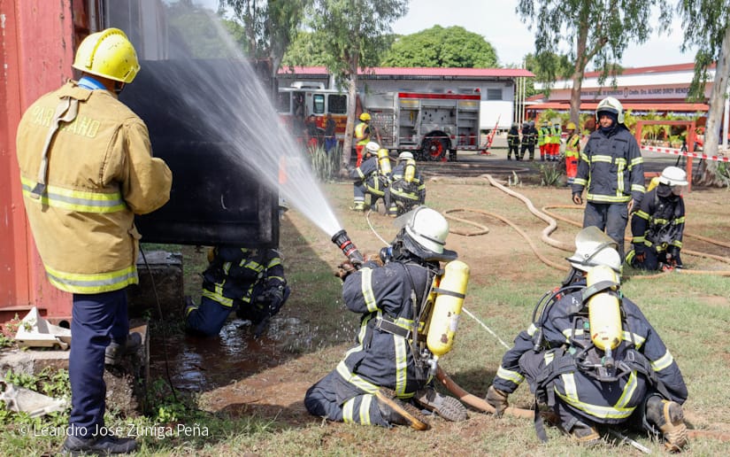 BOMBEROS9