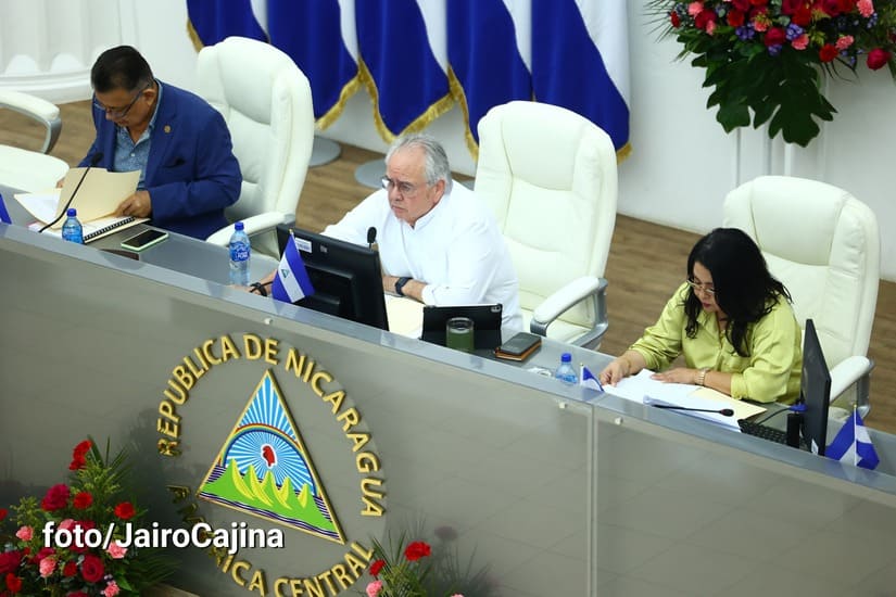 ASAMBLEA2