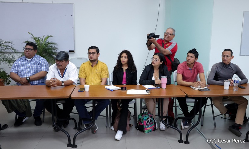 COMUNICADORES8