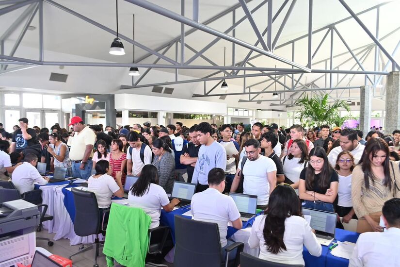 BECAS-(11)