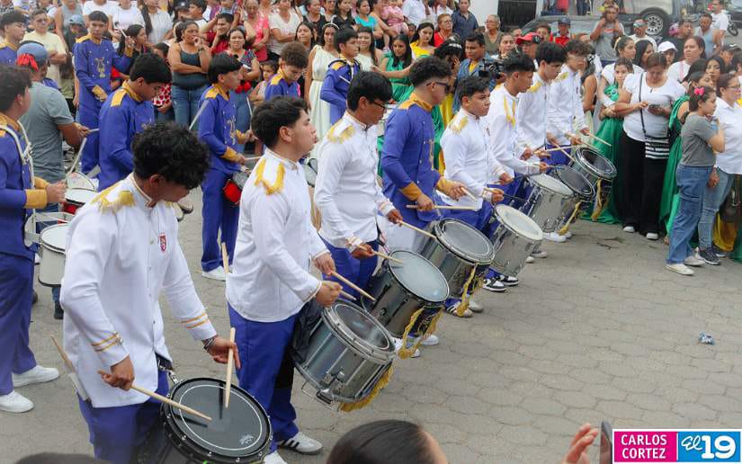 DESFILE-(13)