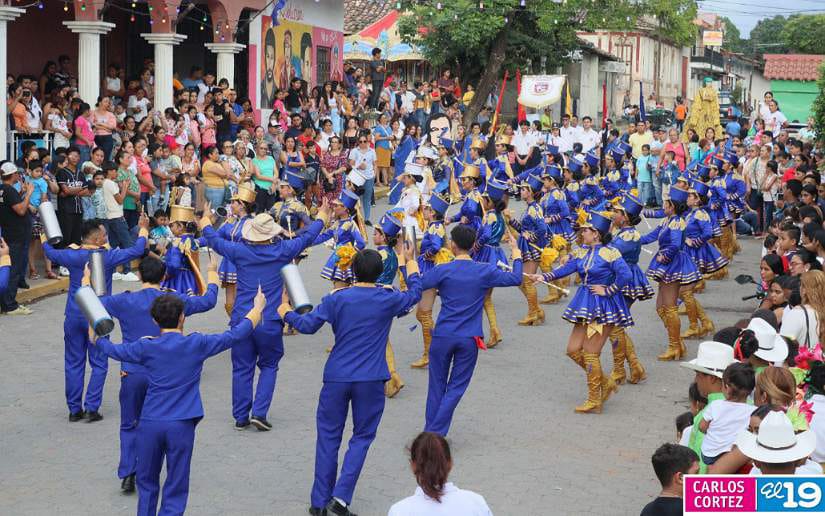 DESFILE-(16)