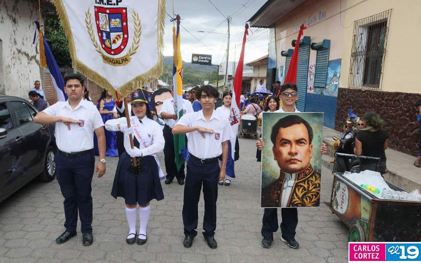 DESFILE-(26)