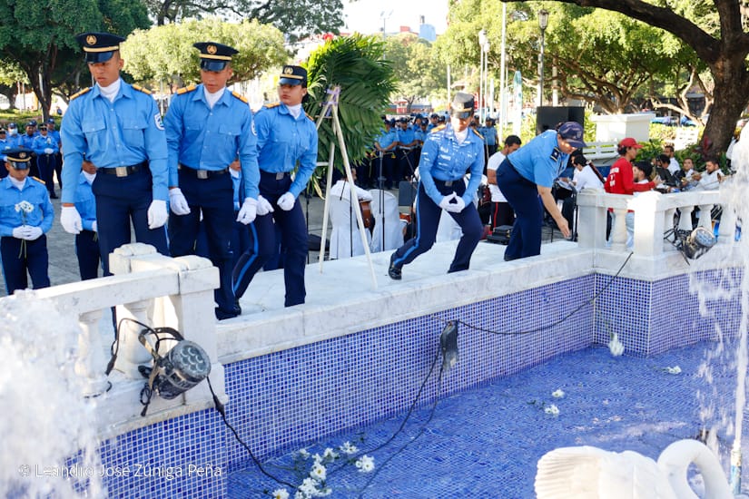 POLICIA-(10)