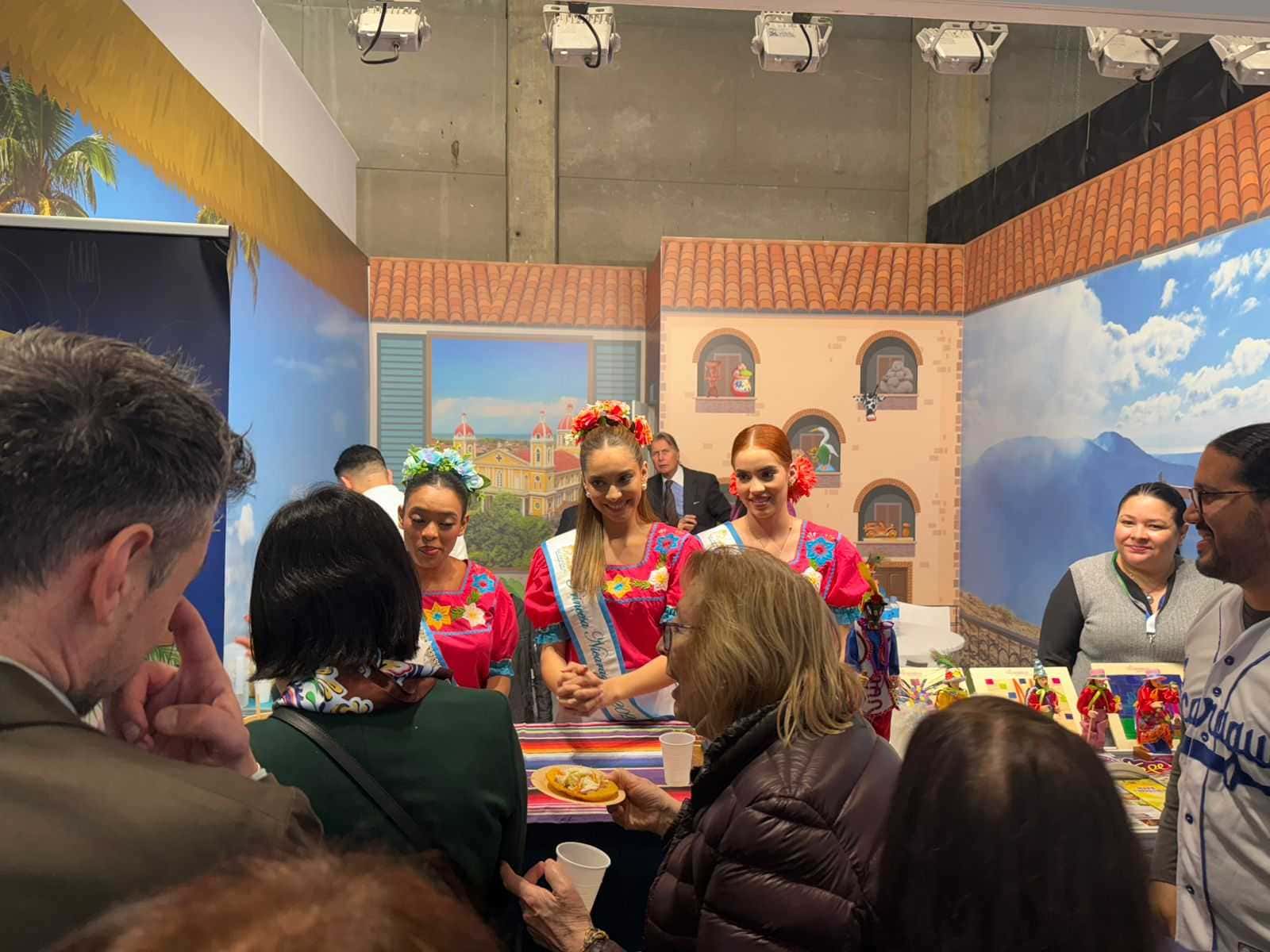 FITUR-15