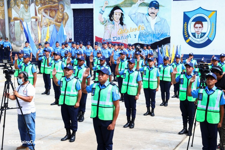 POLICIA-11