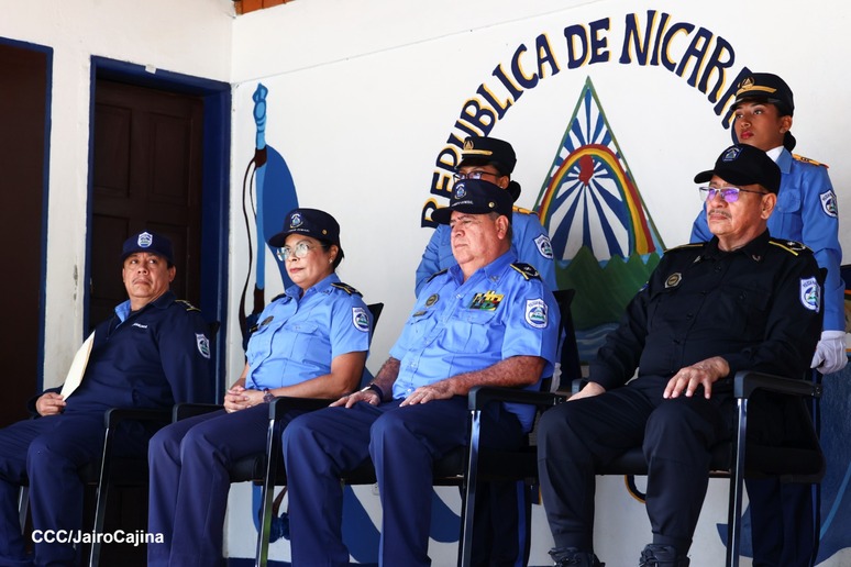 POLICIA-8