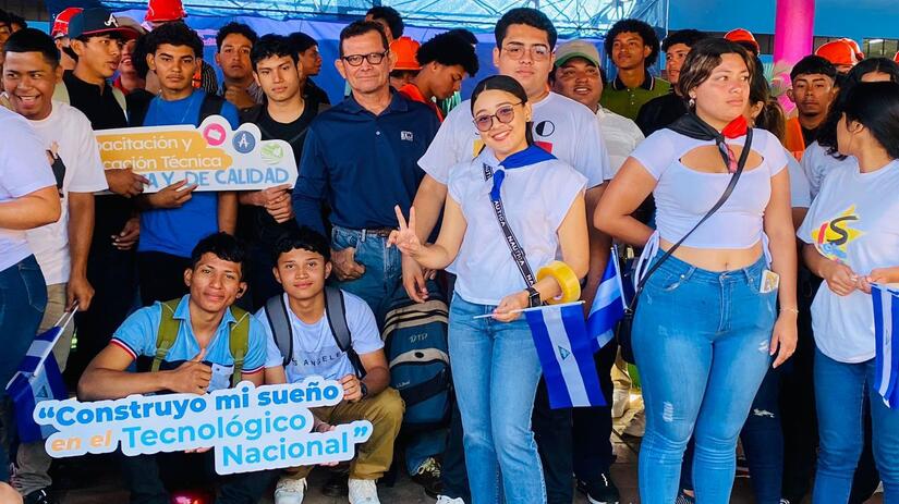 INATEC9