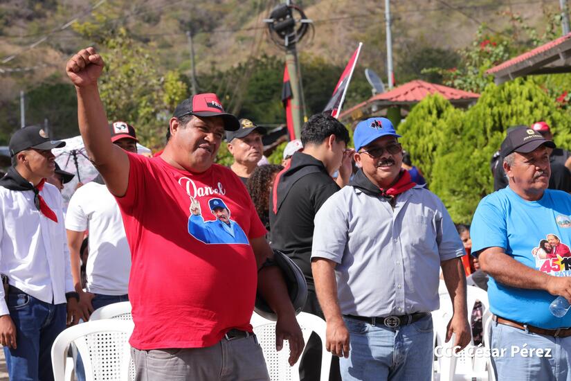 YALAGUINA-(26)