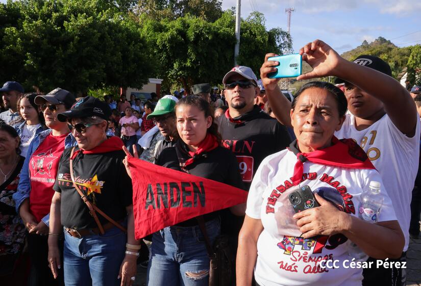 YALAGUINA-(31)