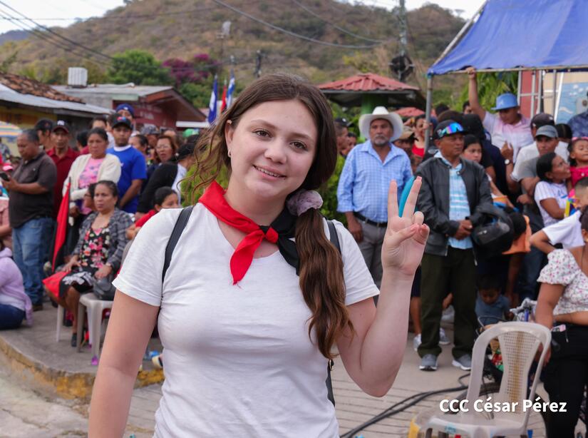YALAGUINA-(32)