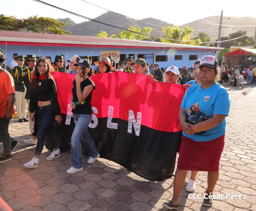 YALAGUINA-(48)