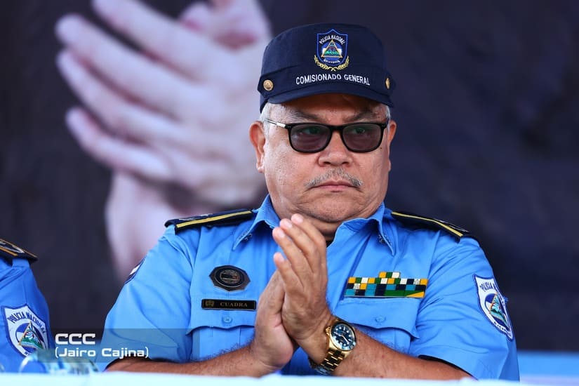 POLICIA20