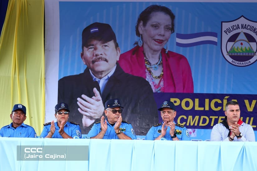 POLICIA22