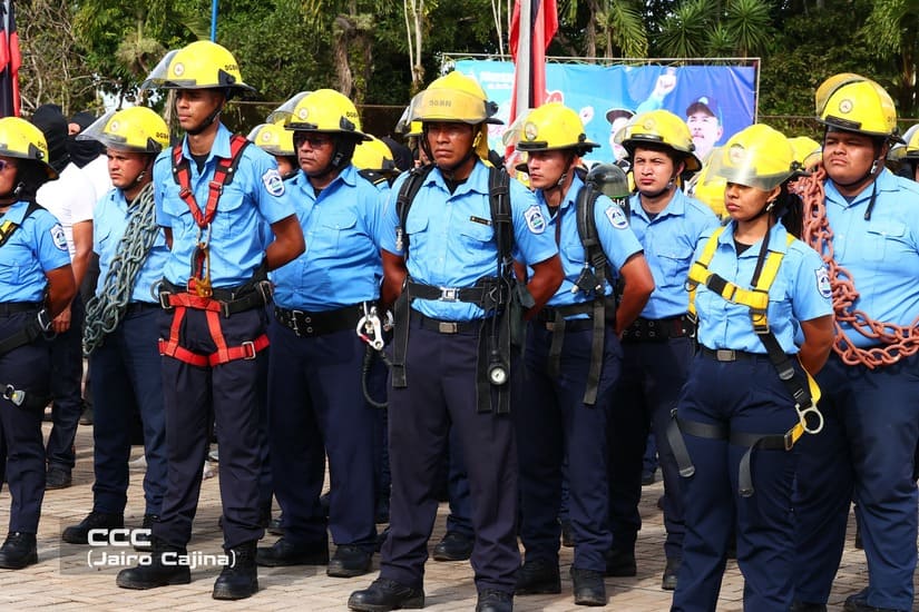 POLICIA9