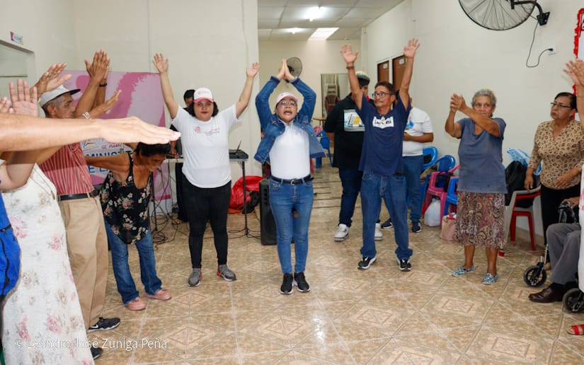 ADULTOS7