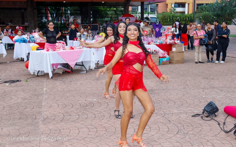 FERIA3